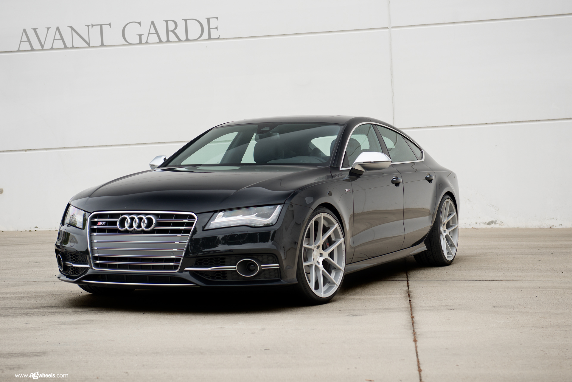 Avant Garde M510 Silver on Audi S7